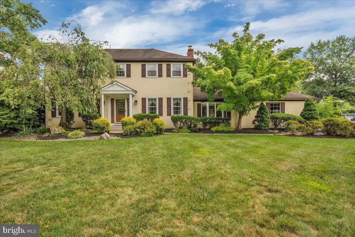 905 Knoll Ct, Moorestown, NJ 08057 - #1