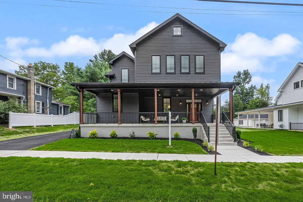 8 Chapel Ave, Medford, NJ 08055 - #1