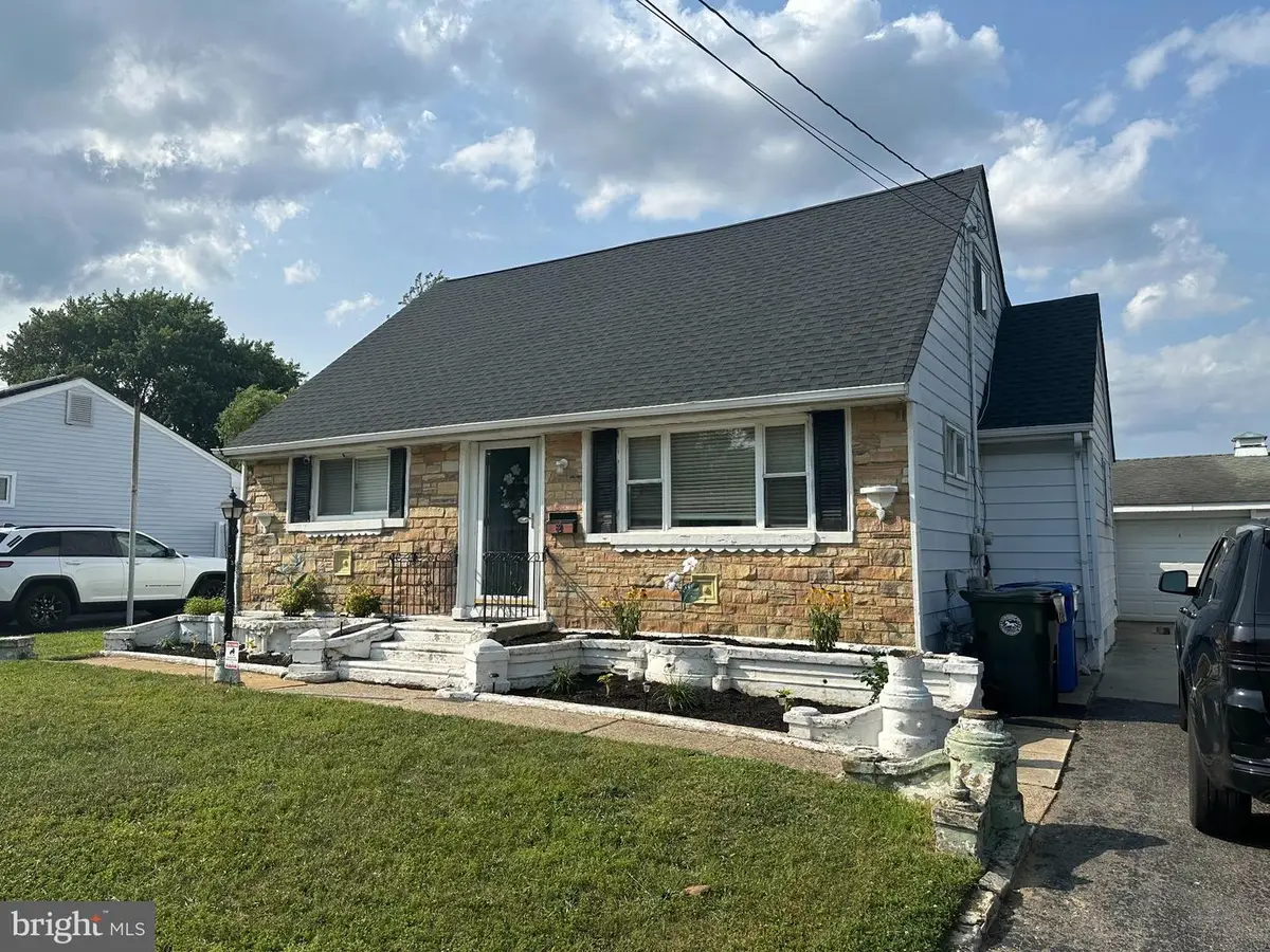 62 Hinkle Dr, Bordentown, NJ 08505 - #1