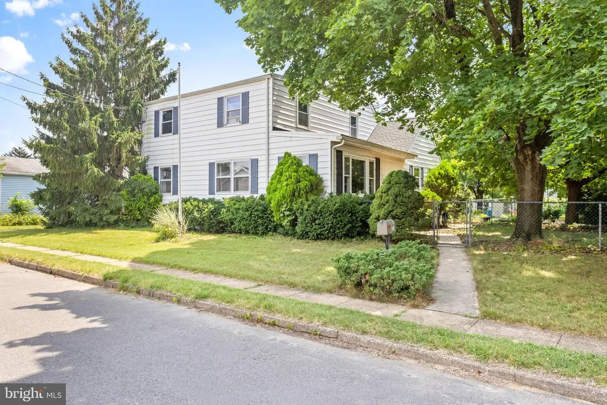 1140 Emerick Ave, Roebling, NJ 08554 - #1