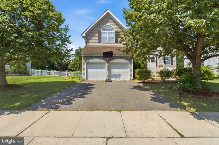 38 Fairmont Dr, Columbus, NJ 08022 - #2