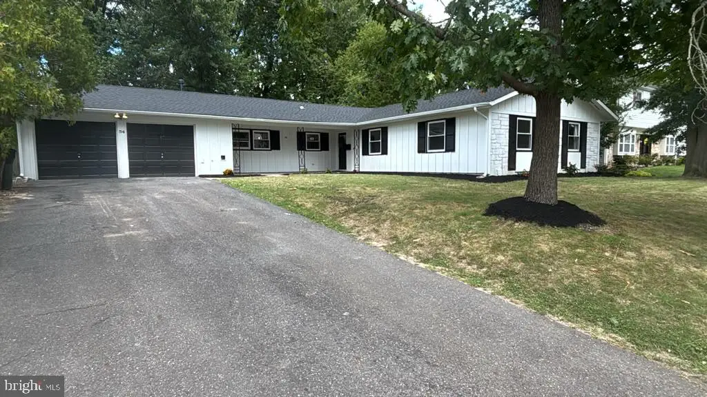 54 E Stokes Rd, Willingboro, NJ 08046 - #1