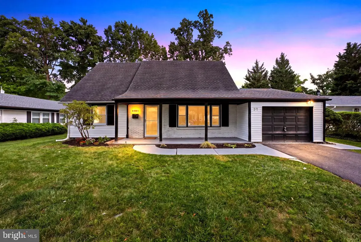 37 Elsin Ln, Willingboro, NJ 08046 - #1