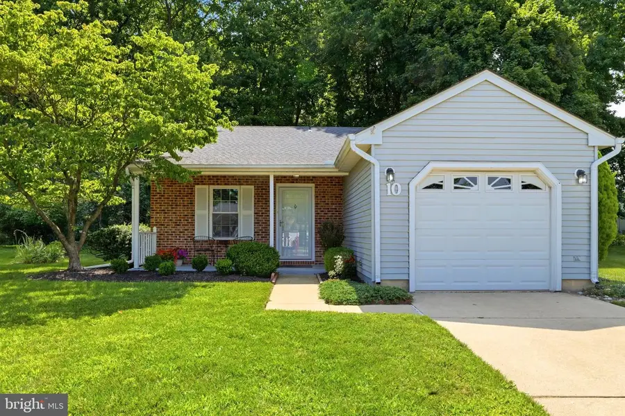 10 Madison Ct, Mount Laurel, NJ 08054 - #2