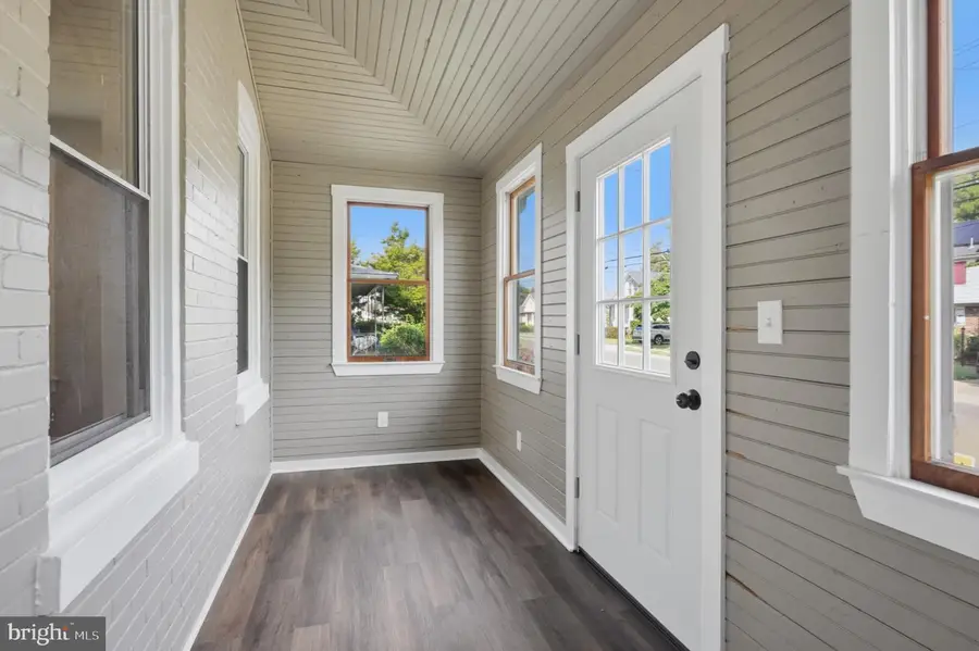 102 Fountain Ave, Burlington, NJ 08016 - #3