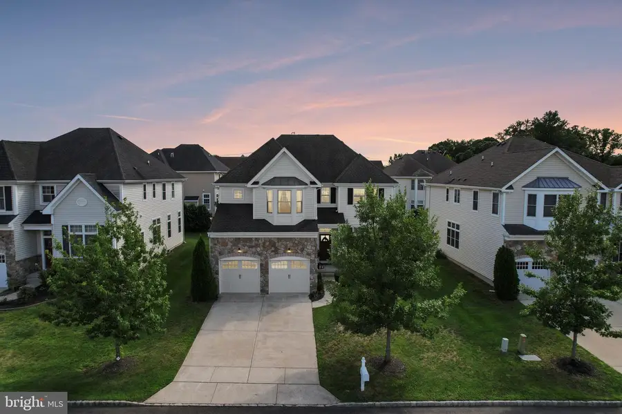 21 Buoy Dr, Mount Laurel, NJ 08054 - #3