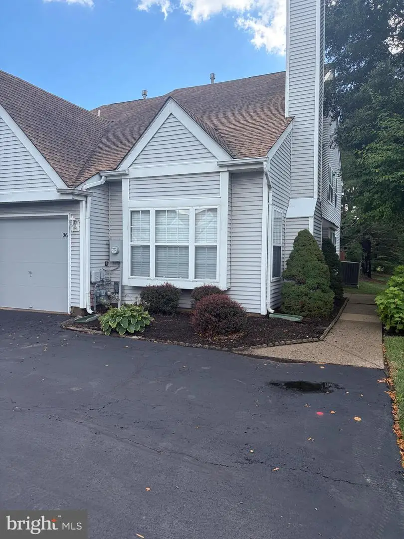 263 Birch Hollow Dr, Bordentown, NJ 08505 - #1