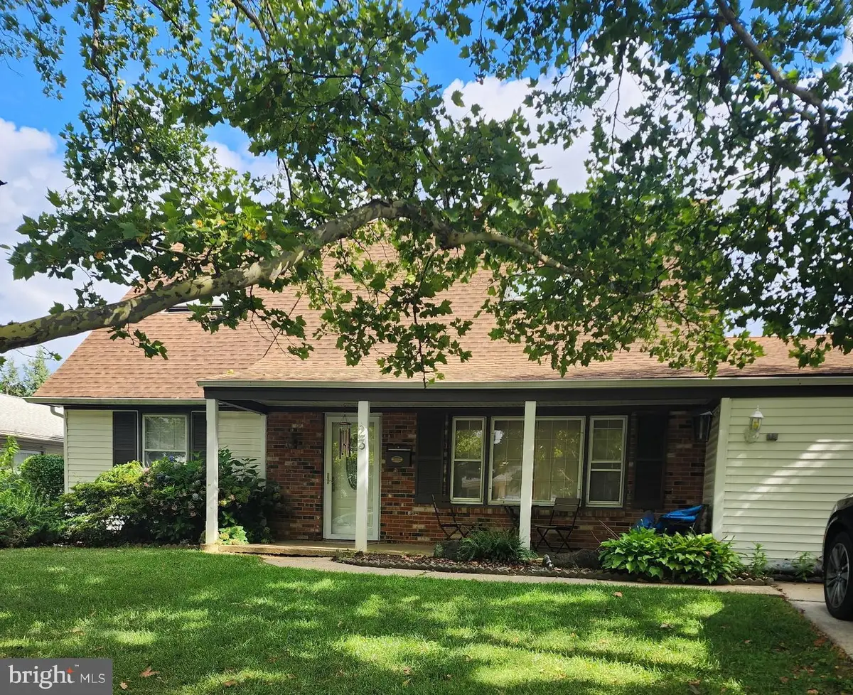 23 Eastbrook Ln, Willingboro, NJ 08046 - #1