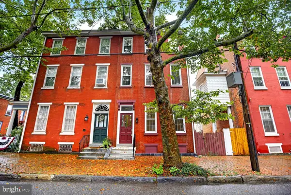 206 E Union St, BURLINGTON, NJ 08016