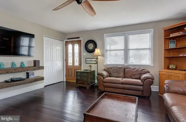 429 Hubbs Dr, PALMYRA, NJ 08065