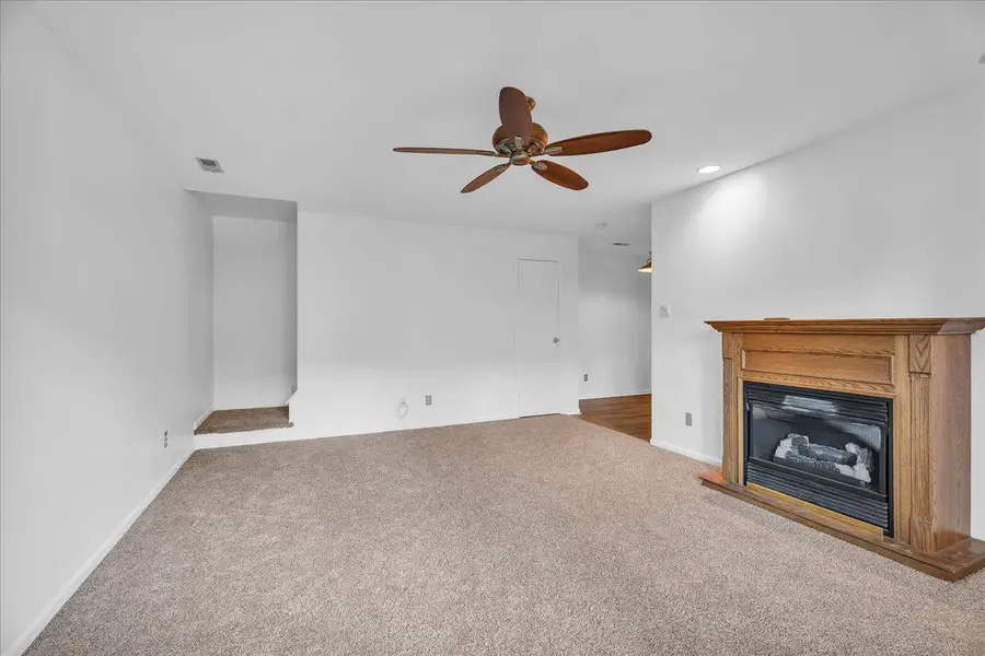 2175 Harbour Dr #bldg 34, Palmyra, NJ 08065 - #2