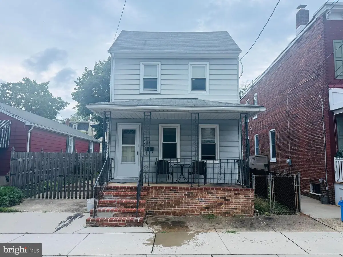 347 Oliver St, Bordentown, NJ 08505 - #1