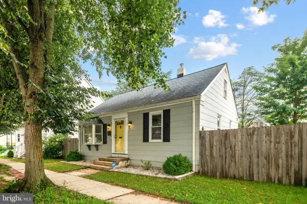 39 W 3rd St, FLORENCE, NJ 08518