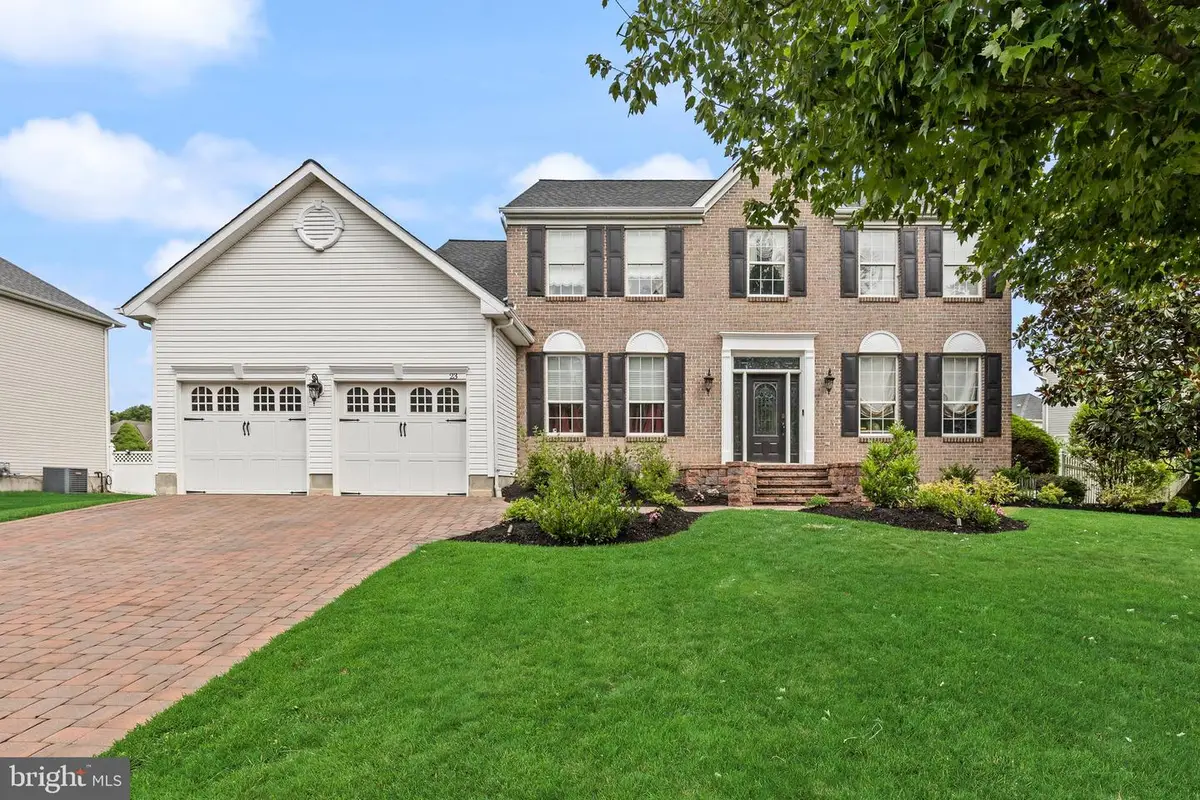 23 Edgewater Dr, Hainesport, NJ 08036 - #1