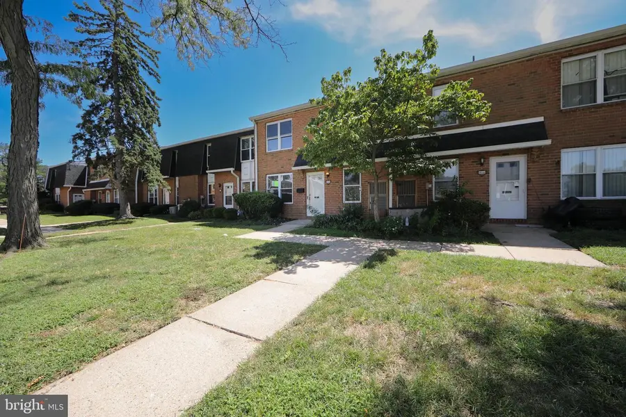2040 Harbour Dr, Palmyra, NJ 08065 - #3