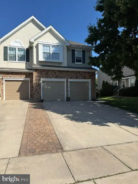 146 Hearthstone, MARLTON, NJ 08053