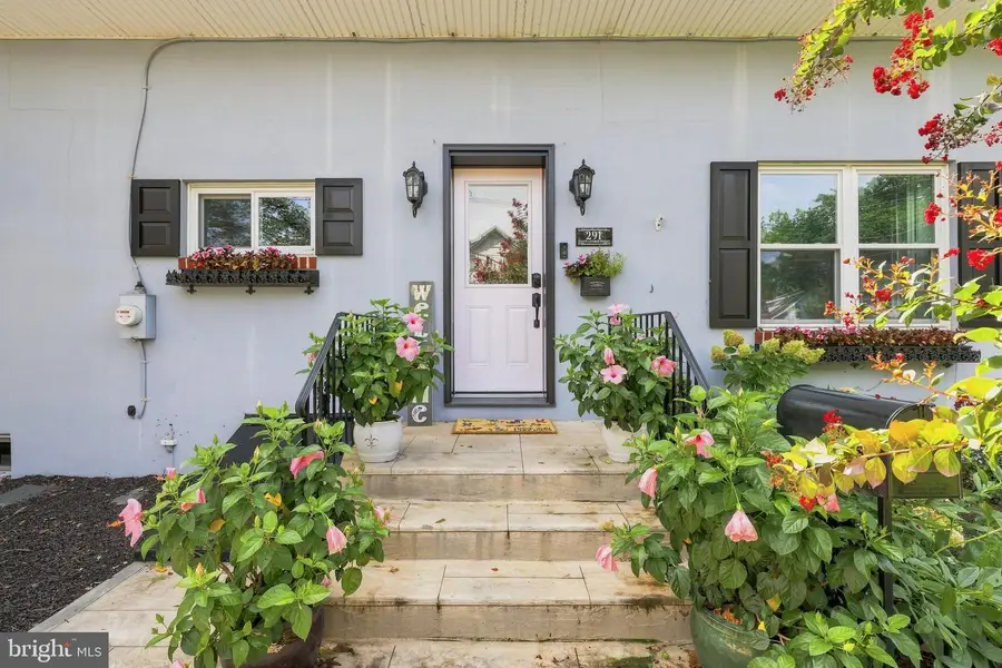 291 S Church St, Moorestown, NJ 08057 - #2