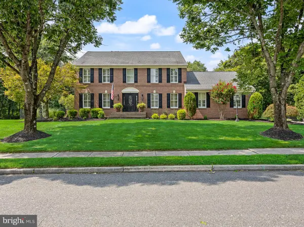 43 Brookwood Rd, MOUNT LAUREL, NJ 08054