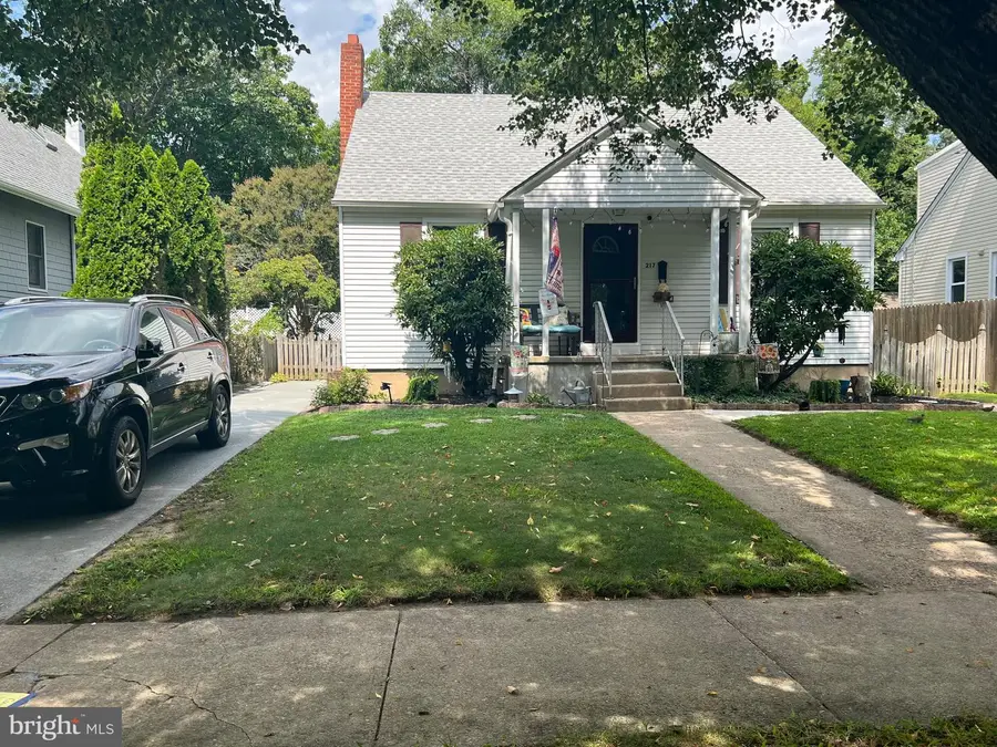 217 Elm Ave, Riverton, NJ 08077 - #2