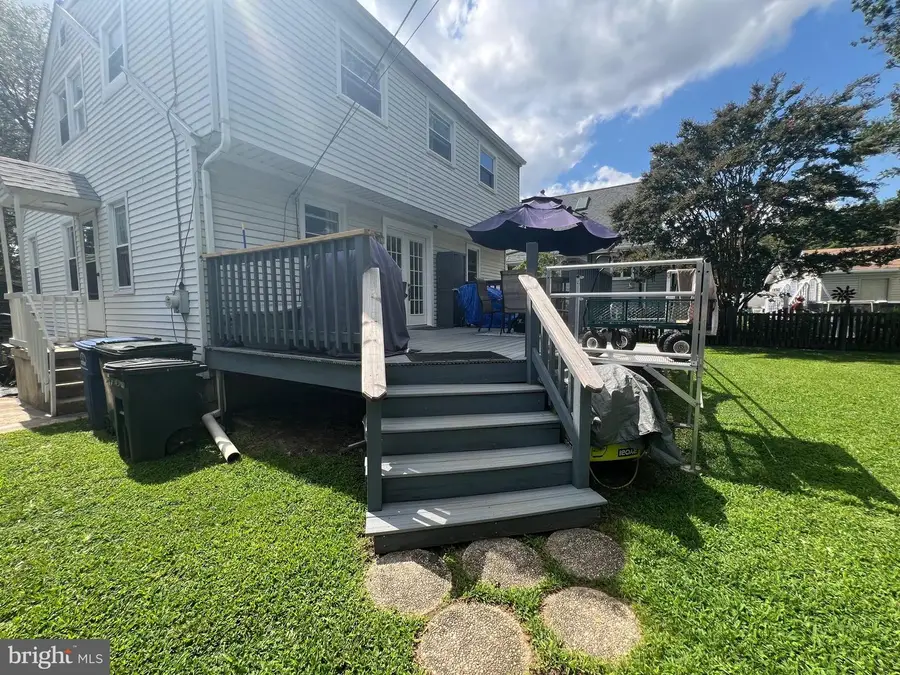 217 Elm Ave, Riverton, NJ 08077 - #3