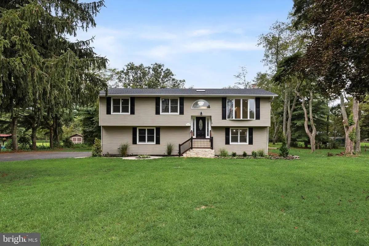 719 Kettle Run Rd, Marlton, NJ 08053 - #1