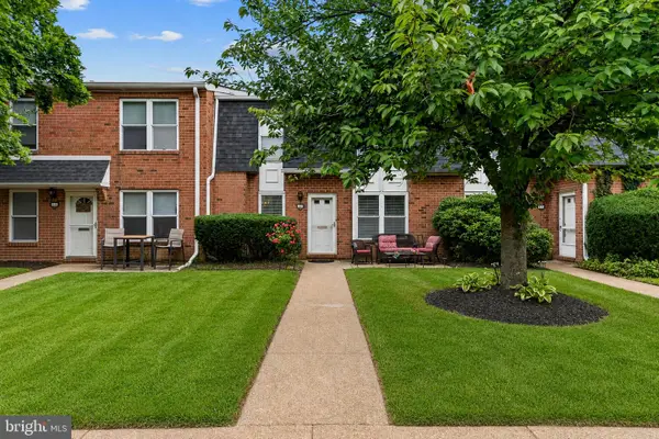 1120 Harbour Dr, PALMYRA, NJ 08065