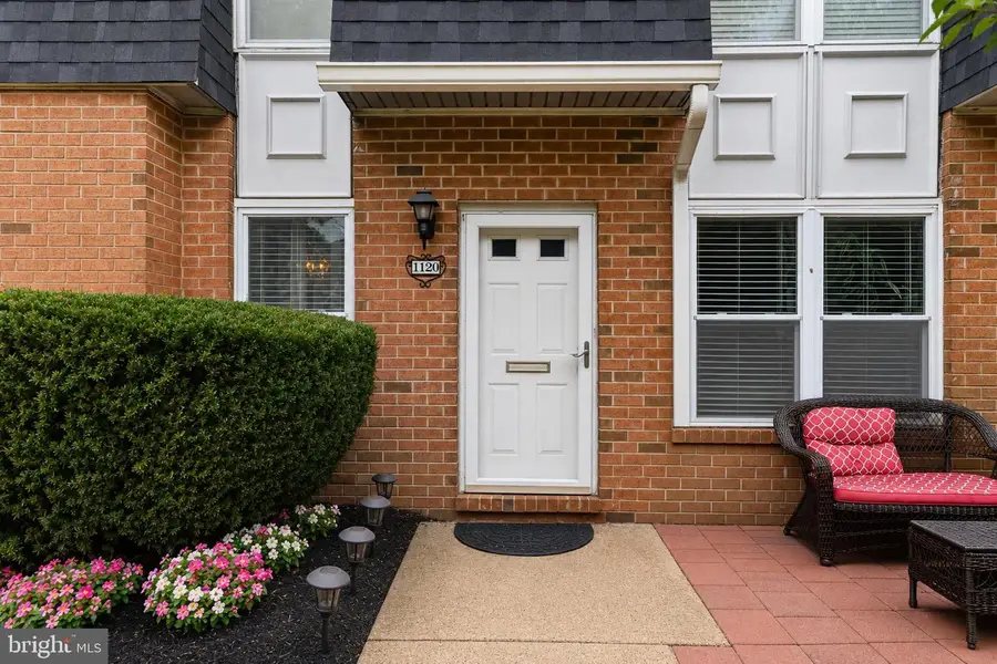 1120 Harbour Dr, Palmyra, NJ 08065 - #3