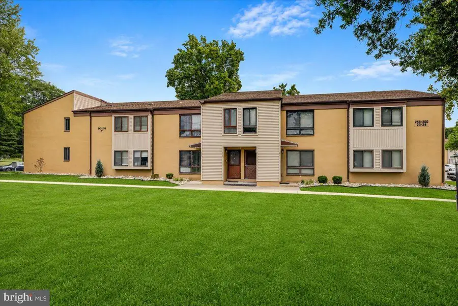 259 Kips Ct, Evesham, NJ 08053 - #2