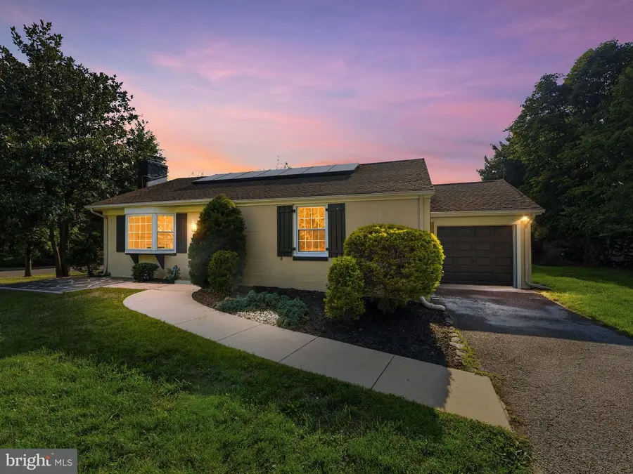 223 N Cropwell Rd, Marlton, NJ 08053 - #3