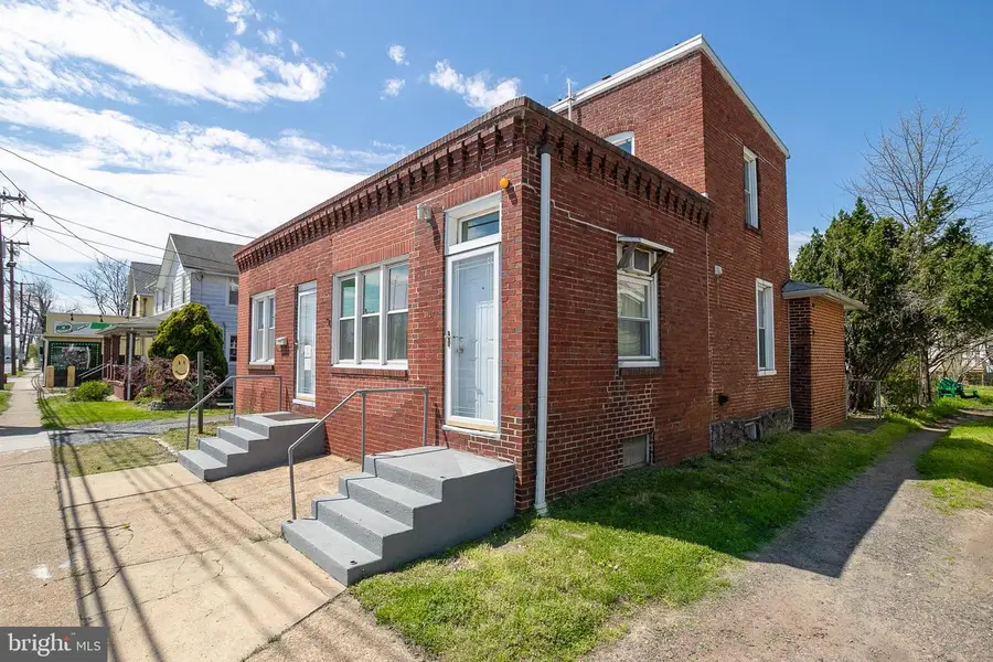 616 Route 130 Camden Ave, Burlington, NJ 08016 - #3