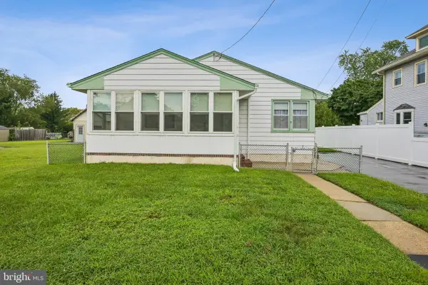 5 Middlesex Ave, HAINESPORT, NJ 08036