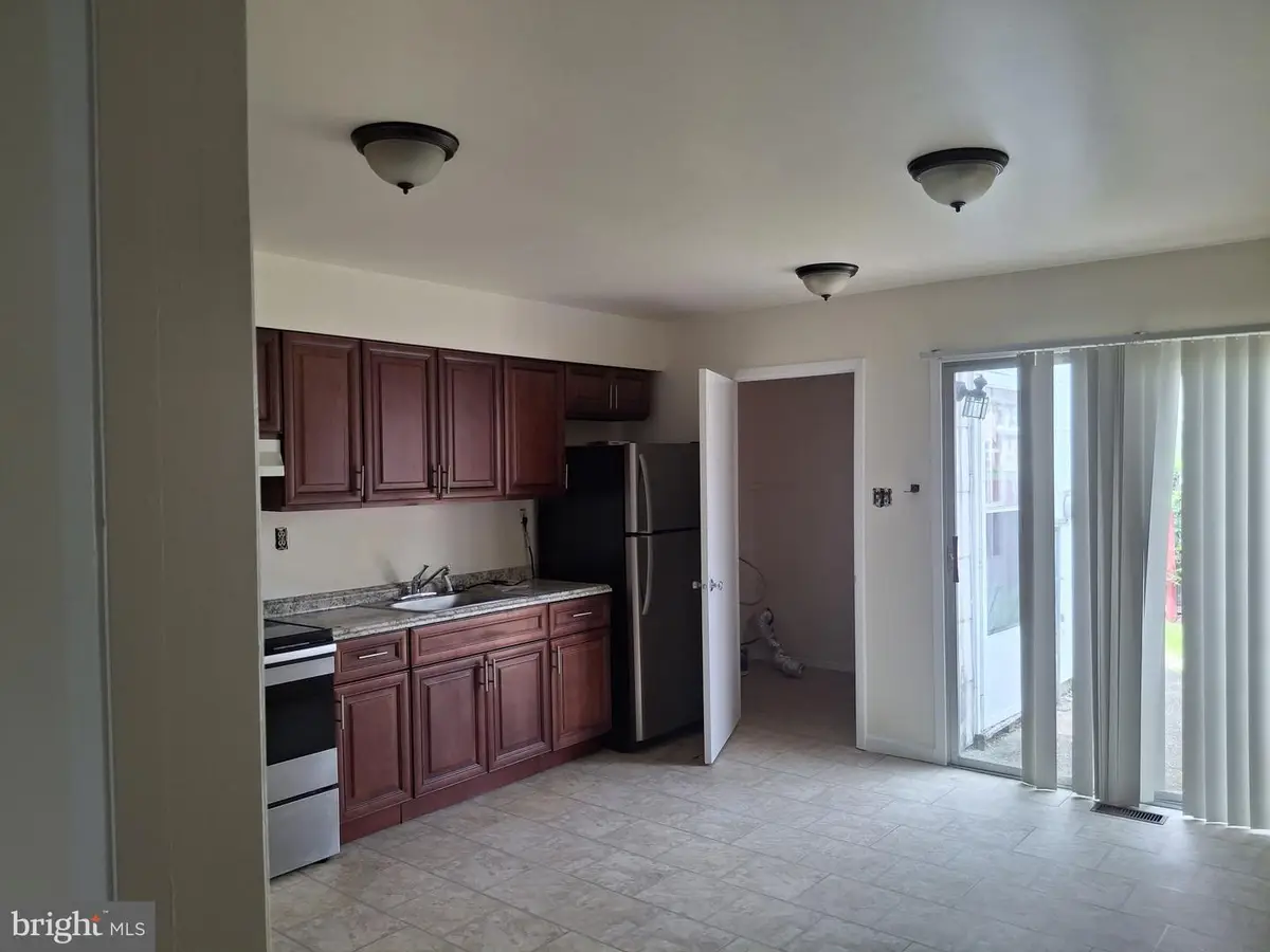 3 Pine St, Willingboro, NJ 08046 - #1