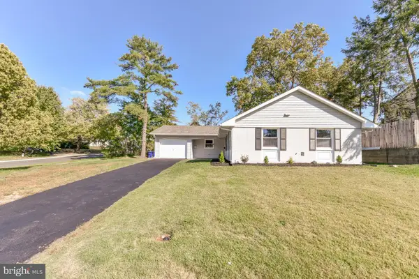 104 Plumtree Ln, WILLINGBORO, NJ 08046