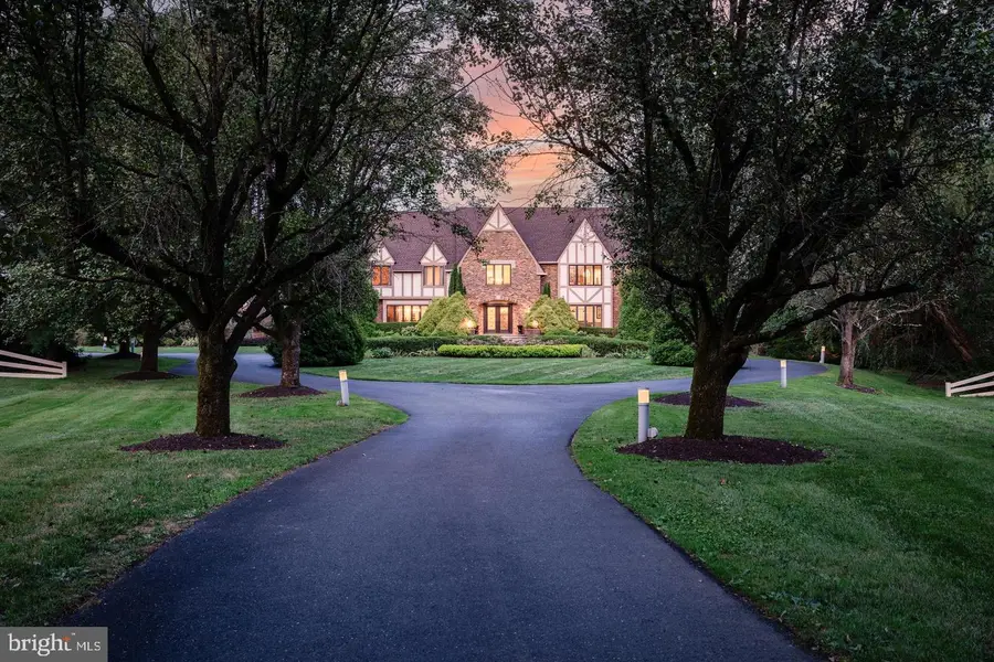 9 Deerfield Ter, Moorestown, NJ 08057 - #3
