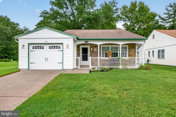 104 Dorchester Dr, SOUTHAMPTON, NJ 08088