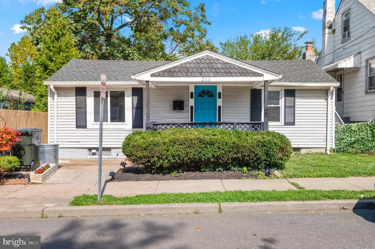 211 Lafayette St, Bordentown, NJ 08505 - #1