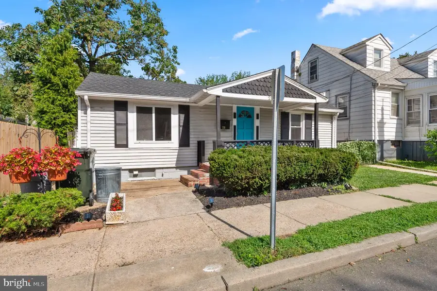 211 Lafayette St, Bordentown, NJ 08505 - #2