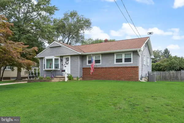 7 Chalfont St, CINNAMINSON, NJ 08077