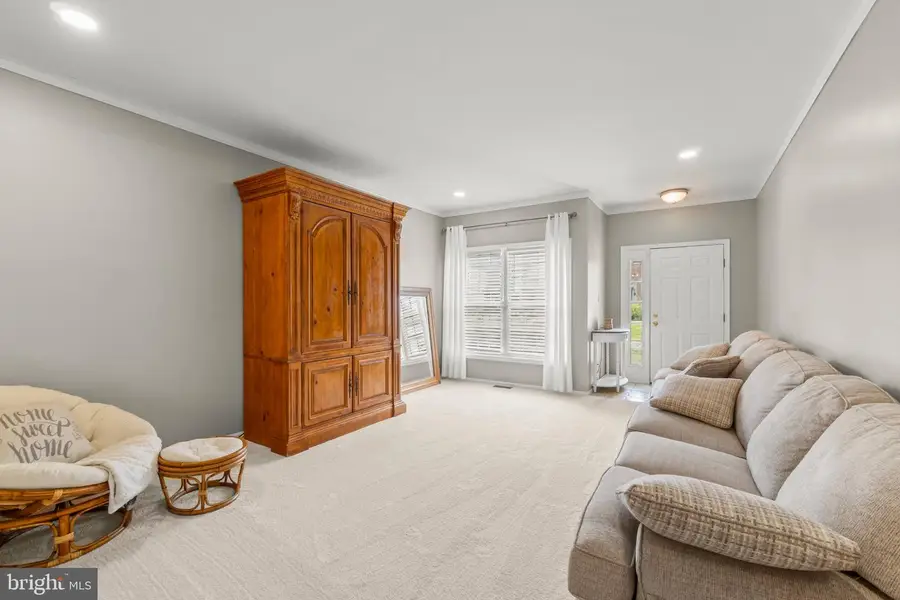23 Hilltop Ln, Medford, NJ 08055 - #3