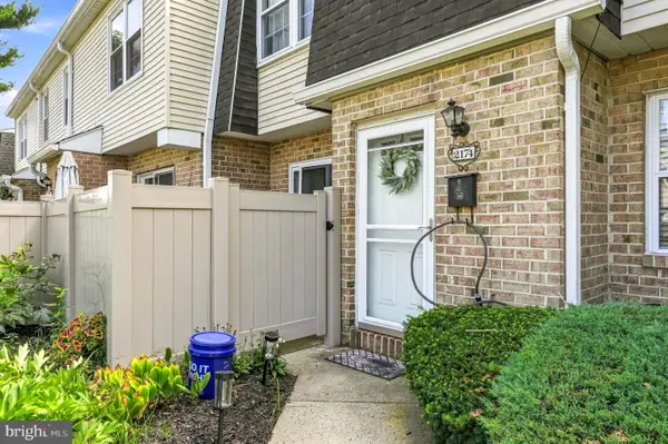 2174 Harbour Dr #building 34, PALMYRA, NJ 08065