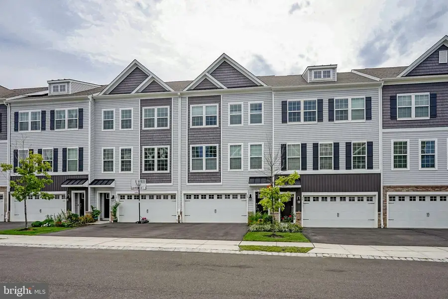 60 Autumn Park Dr, Medford, NJ 08055 - #3