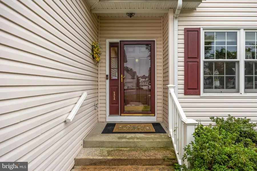 11 Tara Ln, Delran, NJ 08075 - #3