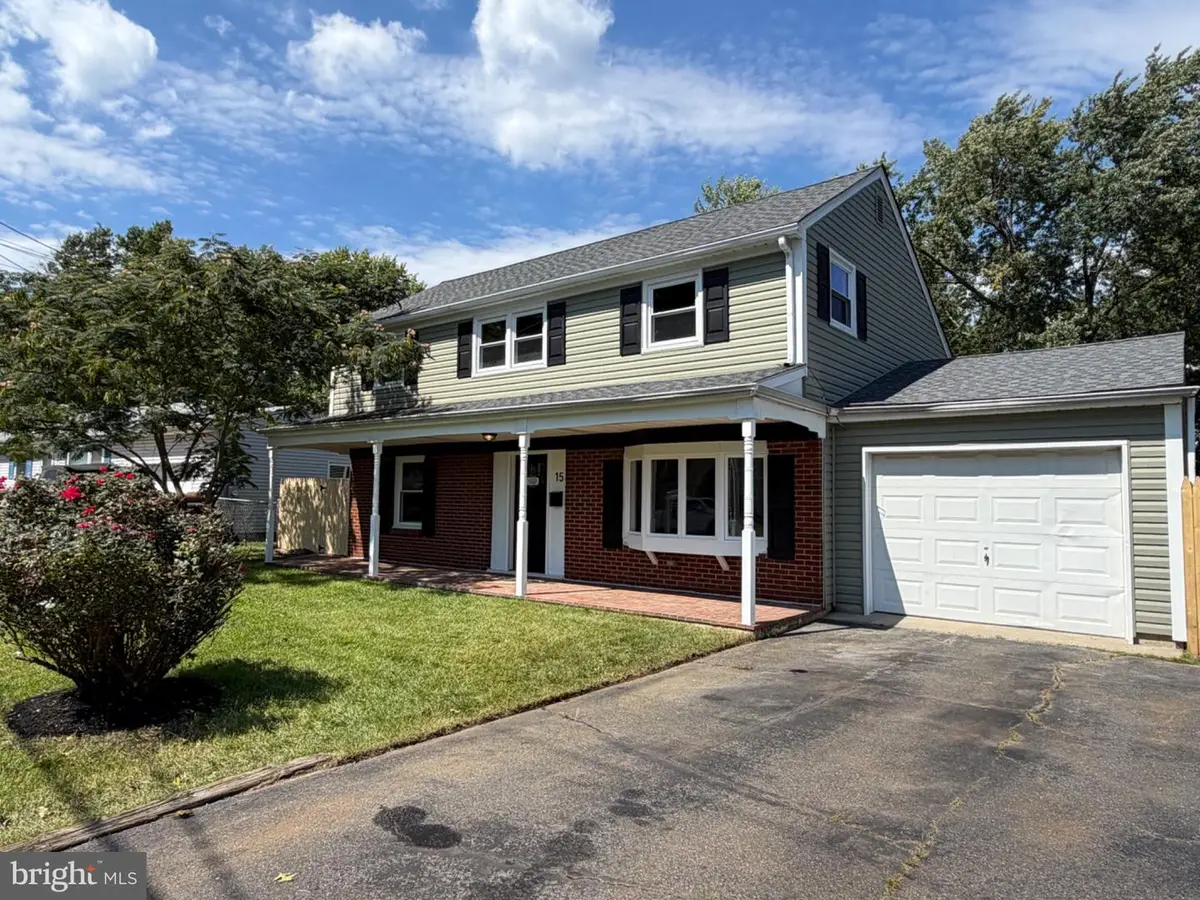 15 Sussex Rd, Marlton, NJ 08053 - #1