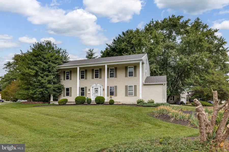 122 Cobblestone Dr, Mount Laurel, NJ 08054 - #3