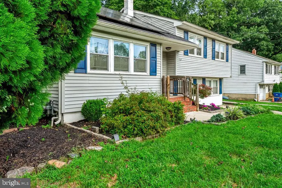 129 Clover St, Mount Holly, NJ 08060 - #2