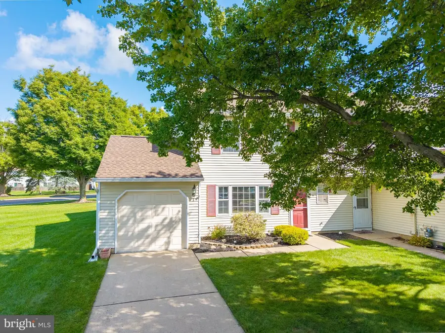 7 Norfolk Ct, Bordentown, NJ 08505 - #3
