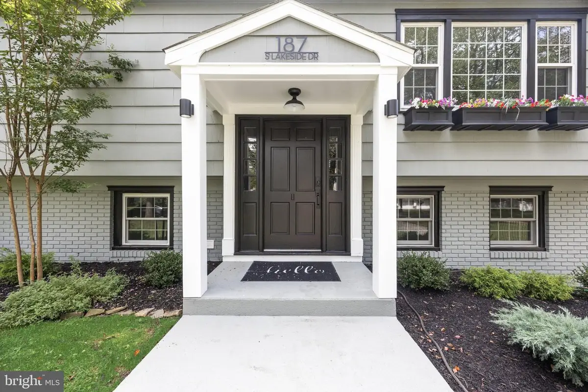 187 S Lakeside Dr E, Medford, NJ 08055 - #1