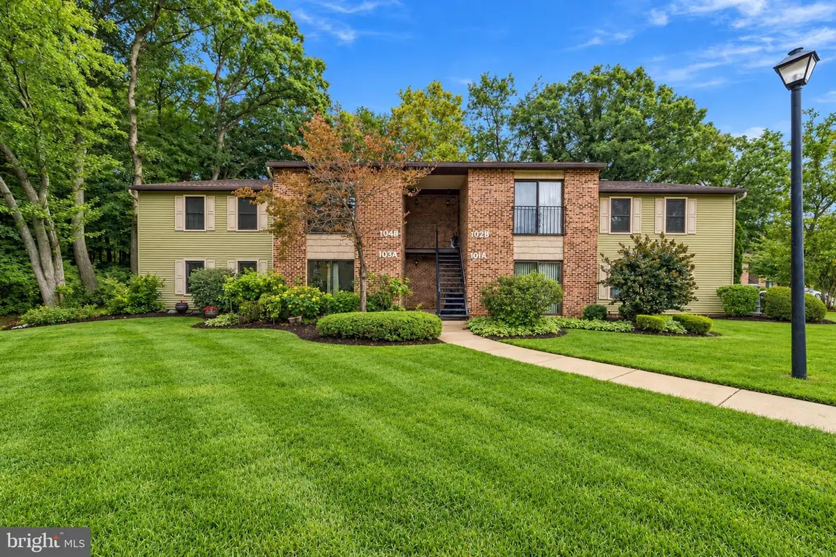 104-b W Bluebell Ln, Mount Laurel, NJ 08054 - #1