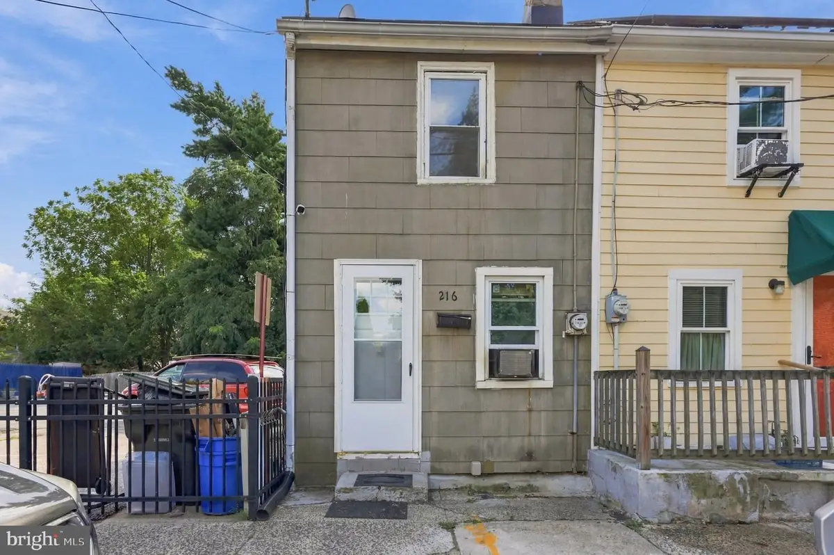 216 Barclay St, Burlington, NJ 08016 - #1