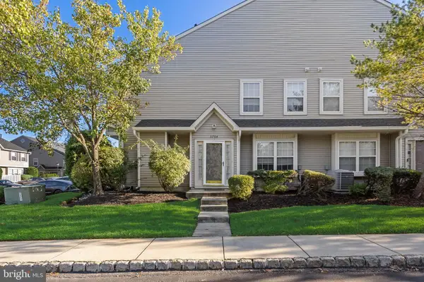 5704 Essex Ln, MOUNT LAUREL, NJ 08054